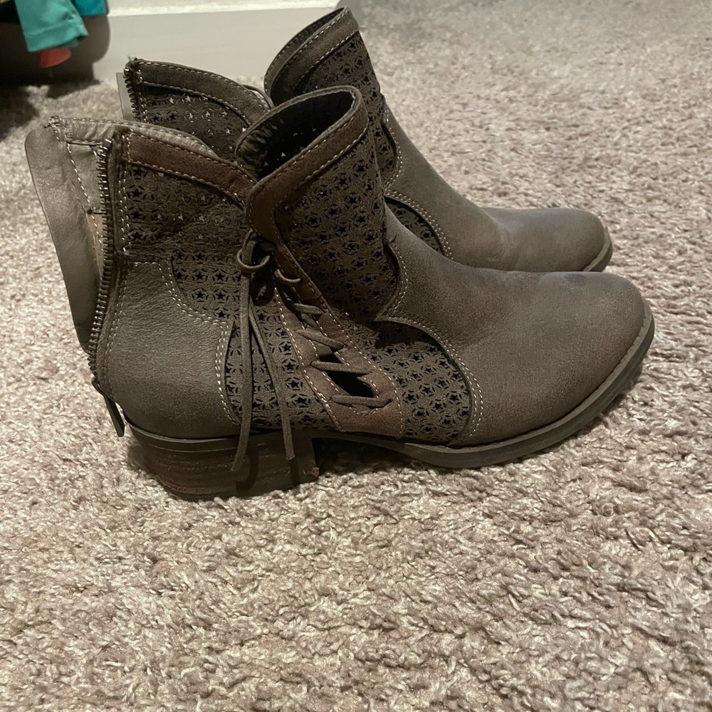 Brown Western Booties
